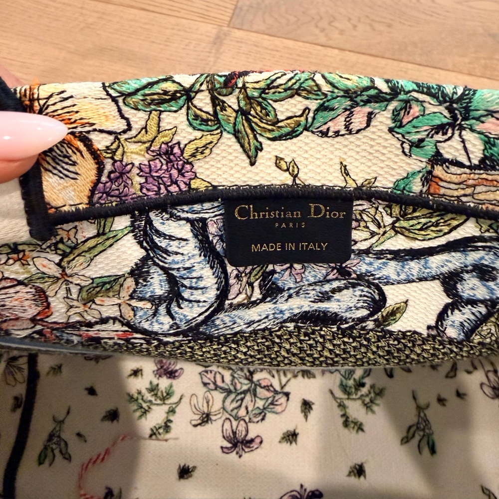 Christian Dior Book Tote - Picture 7 of 9
